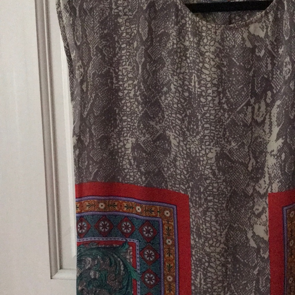 Dress - Picture 2 of 3